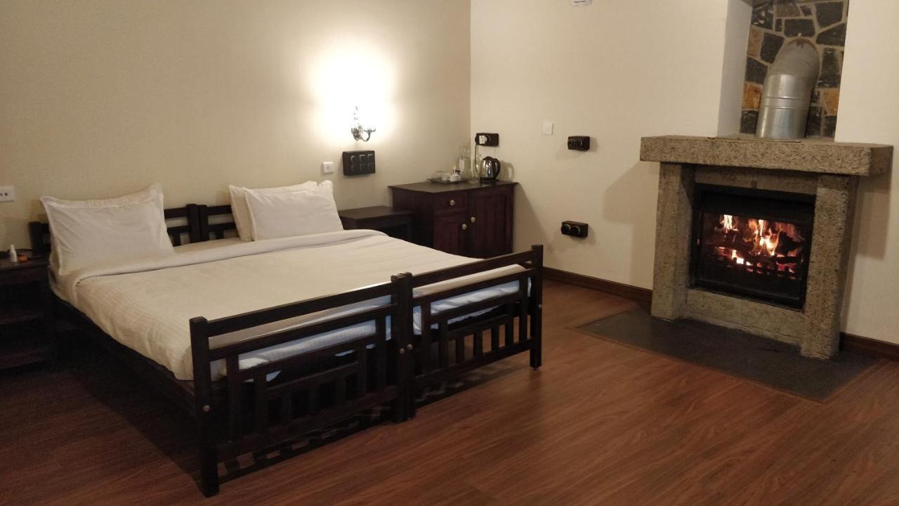 The Hearth Hotel Kodaikanal Exterior photo